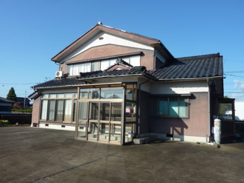 高岡市福岡町三日市 中古住宅サムネイル