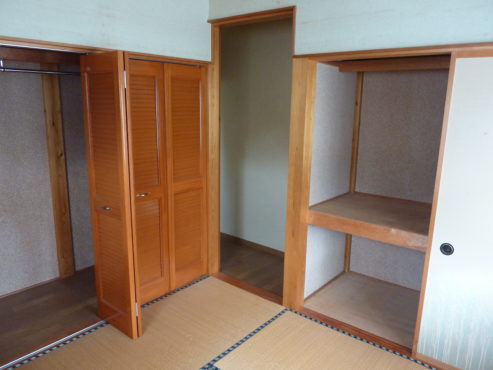 富山市山田中村　中古住宅サムネイル