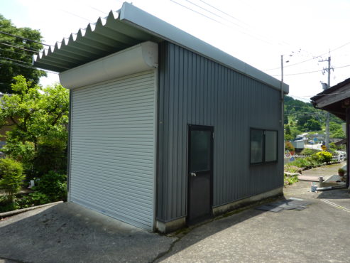 富山市山田中村　中古住宅サムネイル
