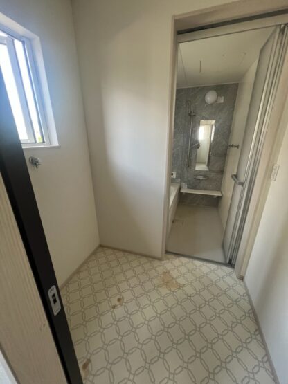 高岡市戸出町５丁目　中古住宅