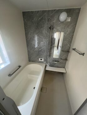 高岡市戸出町５丁目　中古住宅サムネイル