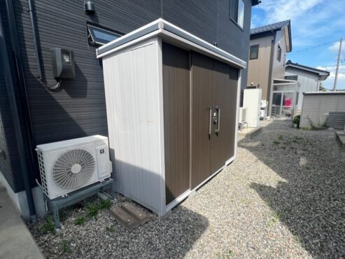 高岡市戸出町５丁目　中古住宅サムネイル