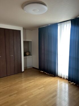 高岡市内免　中古住宅サムネイル