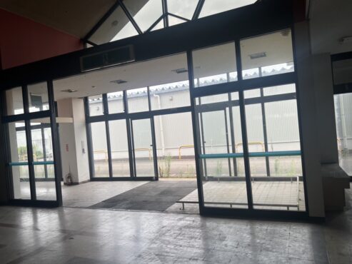 南砺市やかた　貸店舗サムネイル