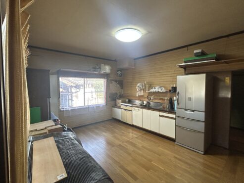 高岡市福岡町上野 中古住宅サムネイル