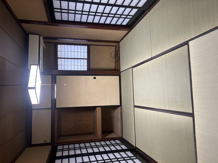 砺波市表町 貸家