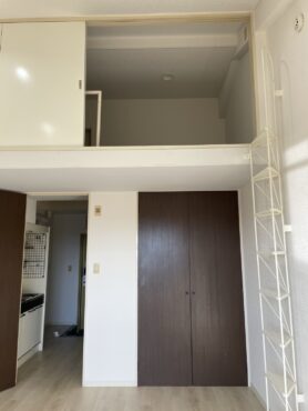 砺波市千代　賃貸マンションサムネイル