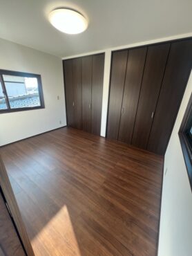 砺波市神島　中古住宅サムネイル