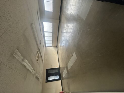 砺波市栄町　貸事務所サムネイル