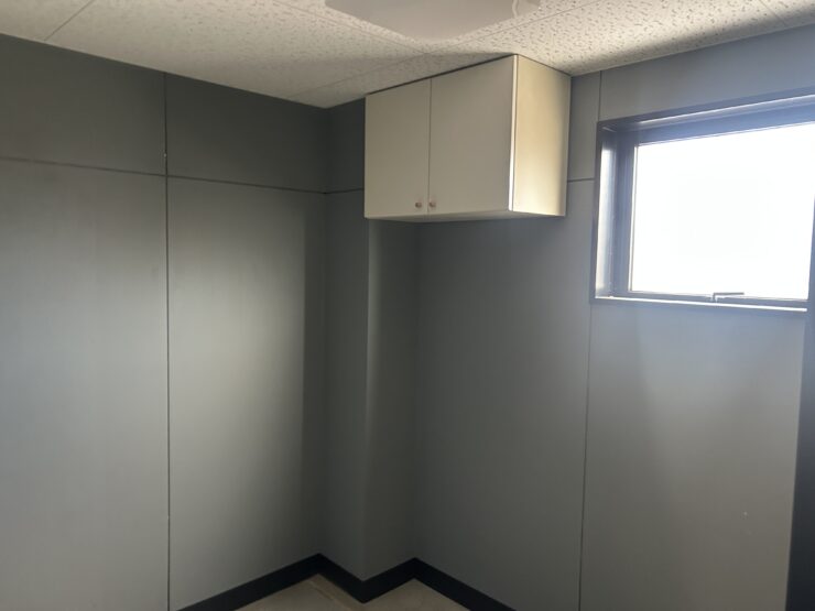 砺波市栄町　貸事務所