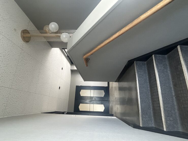 砺波市栄町　貸事務所