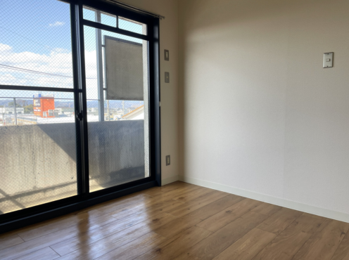 高岡市戸出狼　賃貸マンションサムネイル