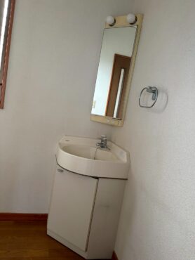 高岡市戸出 中古住宅サムネイル