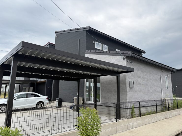 高岡市横田　中古住宅サムネイル