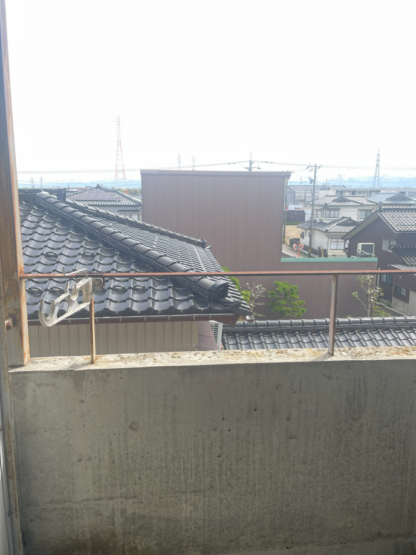 高岡市戸出狼　賃貸マンション
