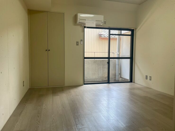 高岡市戸出狼　賃貸マンション