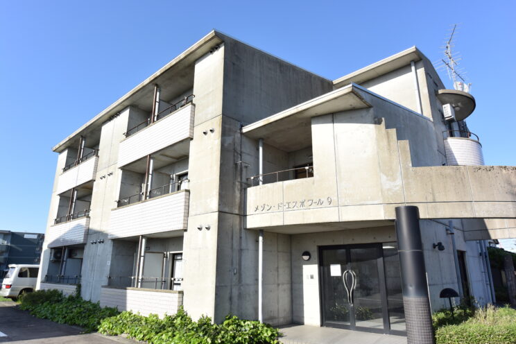 高岡市戸出狼　賃貸マンションサムネイル