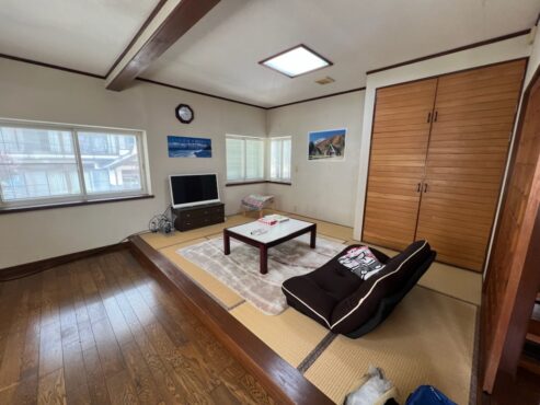 南砺市下梨 中古住宅サムネイル