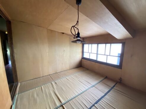 砺波市東保　中古住宅サムネイル
