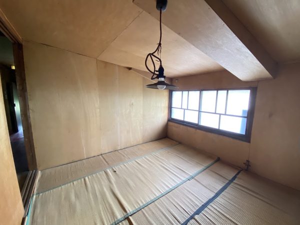 砺波市東保　中古住宅
