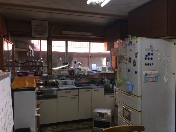 砺波市東保　中古住宅