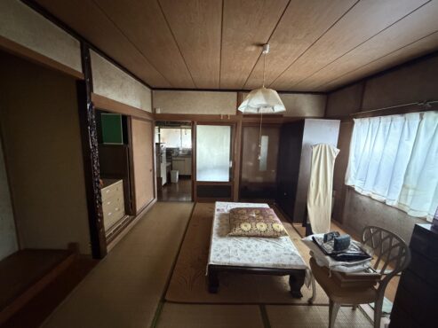 高岡市立野 中古住宅サムネイル