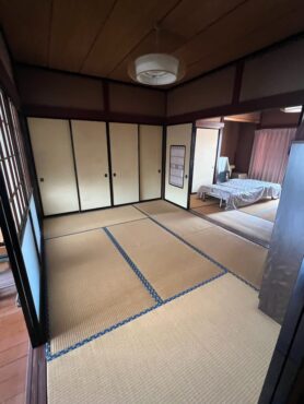 砺波市新富町　貸店舗サムネイル