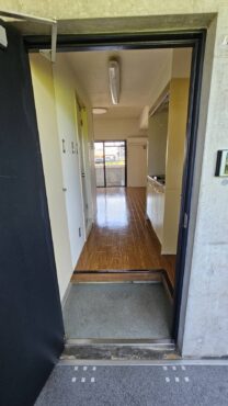 高岡市戸出狼　賃貸マンションサムネイル