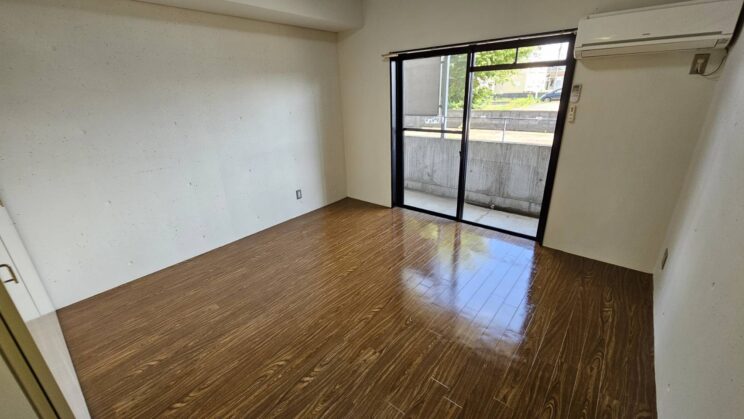 高岡市戸出狼　賃貸マンション