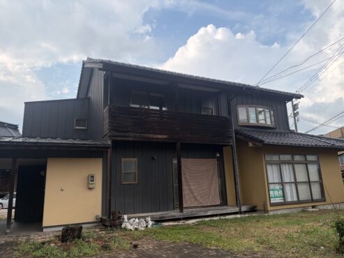 砺波市表町 中古住宅サムネイル
