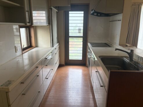 砺波市表町 中古住宅サムネイル