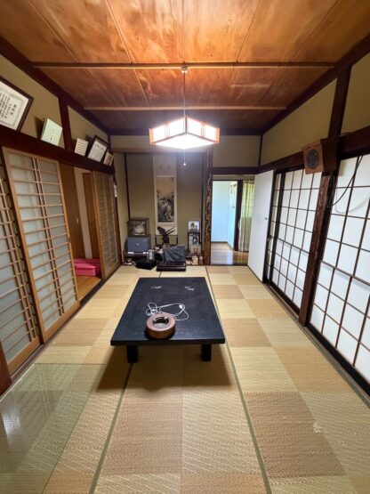 砺波市安川　中古住宅