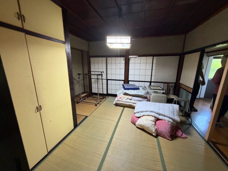 砺波市安川　中古住宅