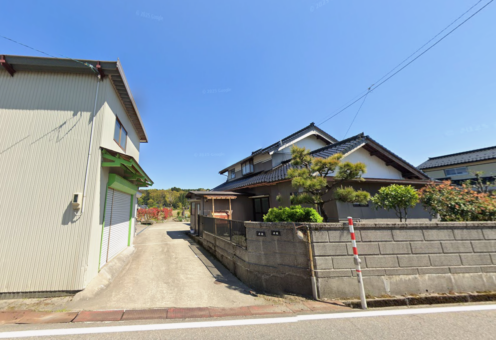 砺波市安川 中古住宅サムネイル