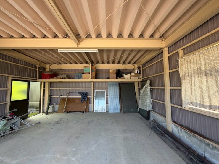 砺波市安川　中古住宅