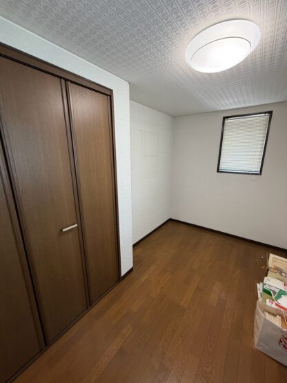 砺波市安川　中古住宅