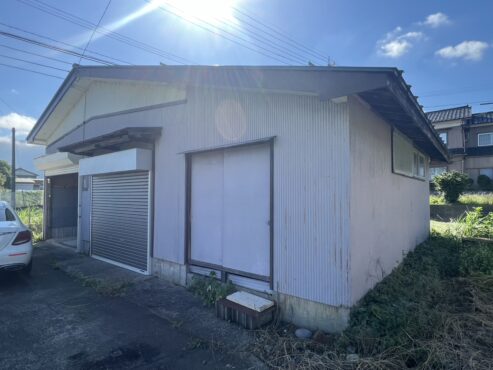 南砺市理休　中古住宅サムネイル