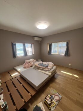 南砺市理休　中古住宅サムネイル