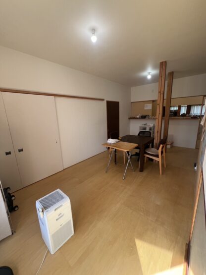 南砺市理休　中古住宅